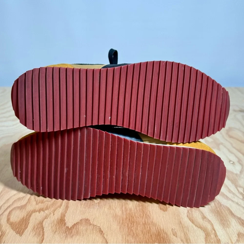 Rᴀɢ & Bᴏɴᴇ Wᴏᴍᴇɴ's Rᴇᴛʀᴏ Rᴜɴɴᴇʀ Sɴᴇᴀᴋᴇʀ ɪɴ Mᴜsᴛᴀʀᴅ - Picture 10 of 16